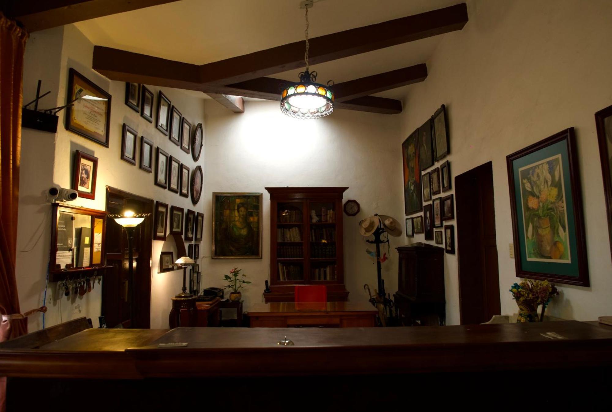 Posada Galeria Alberto Sedas Huatusco 外观 照片